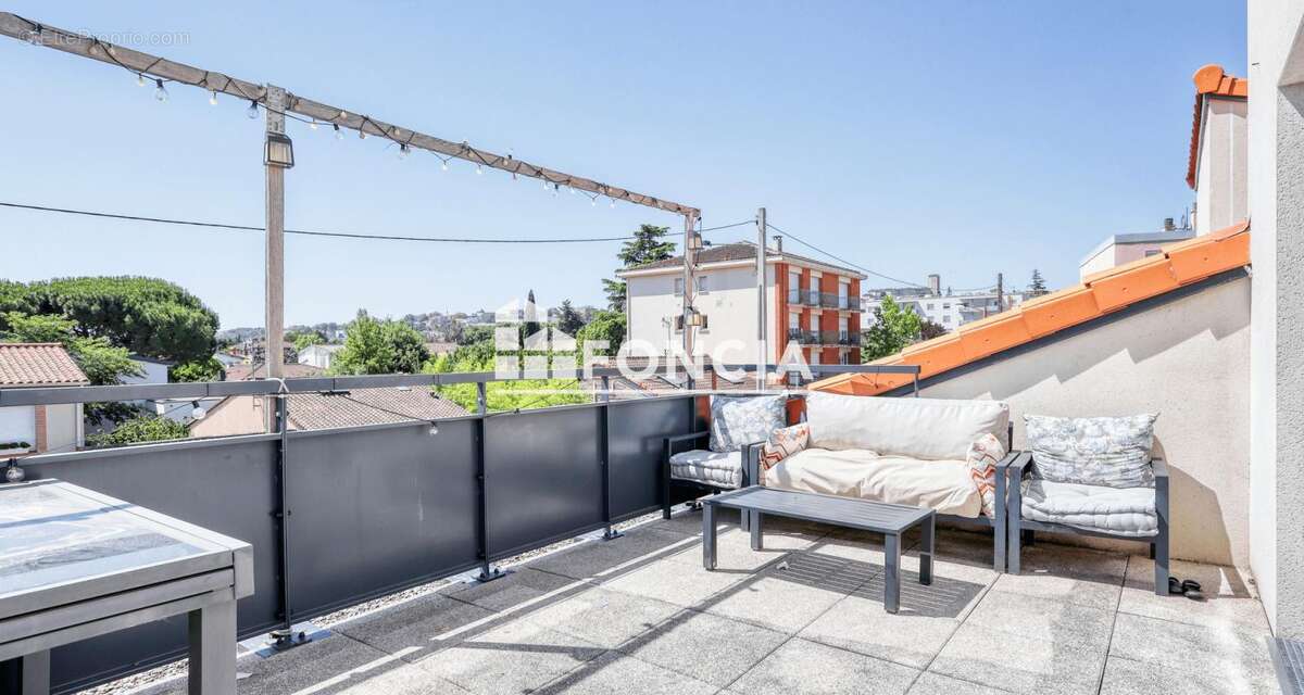 Beau T3 en duplex avec 2 terrasses et 2 places de parking (secteur Louis Plana) - photo 9