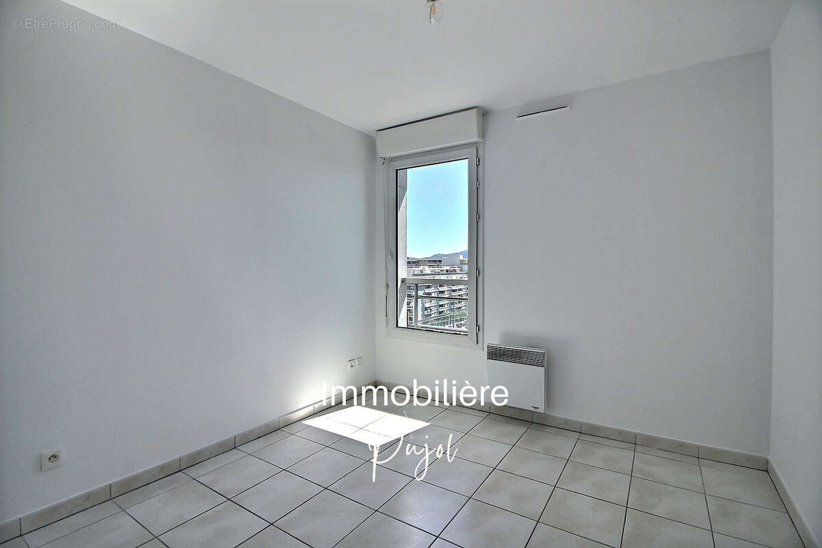 Appartement à MARSEILLE-10E