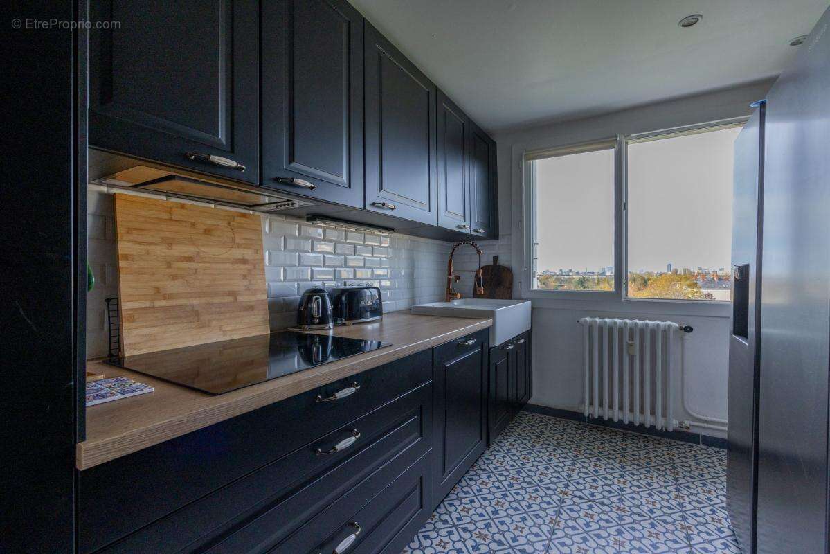 Appartement à SAINT-SEBASTIEN-SUR-LOIRE