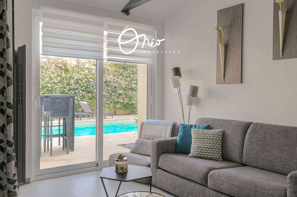 Maison à MIONS