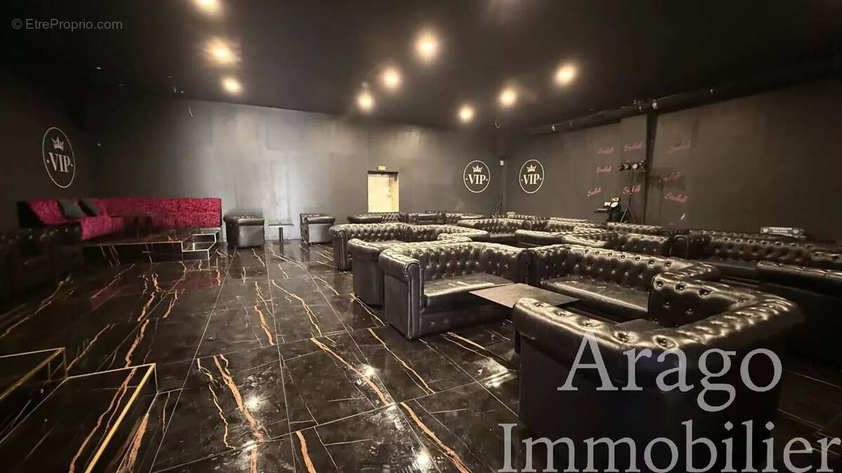 Commerce à RIVESALTES