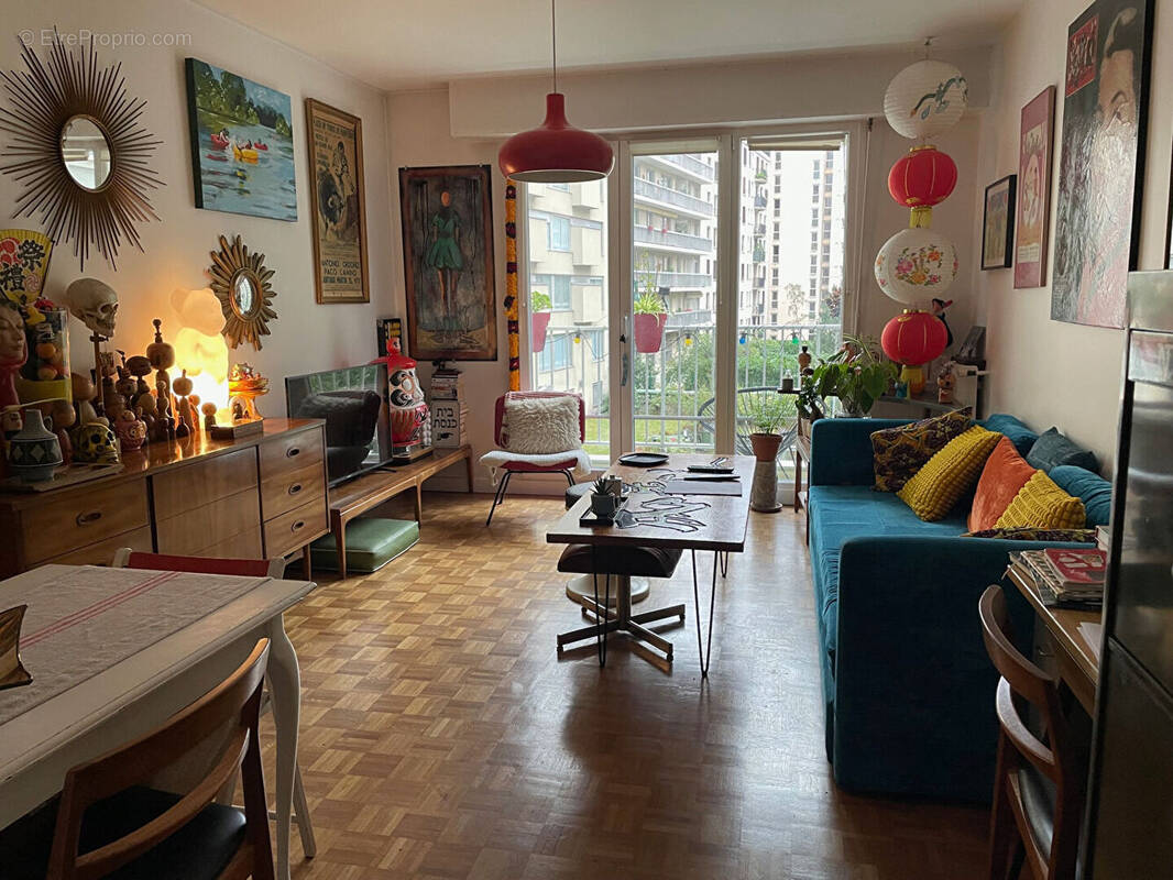 Appartement à PARIS-15E