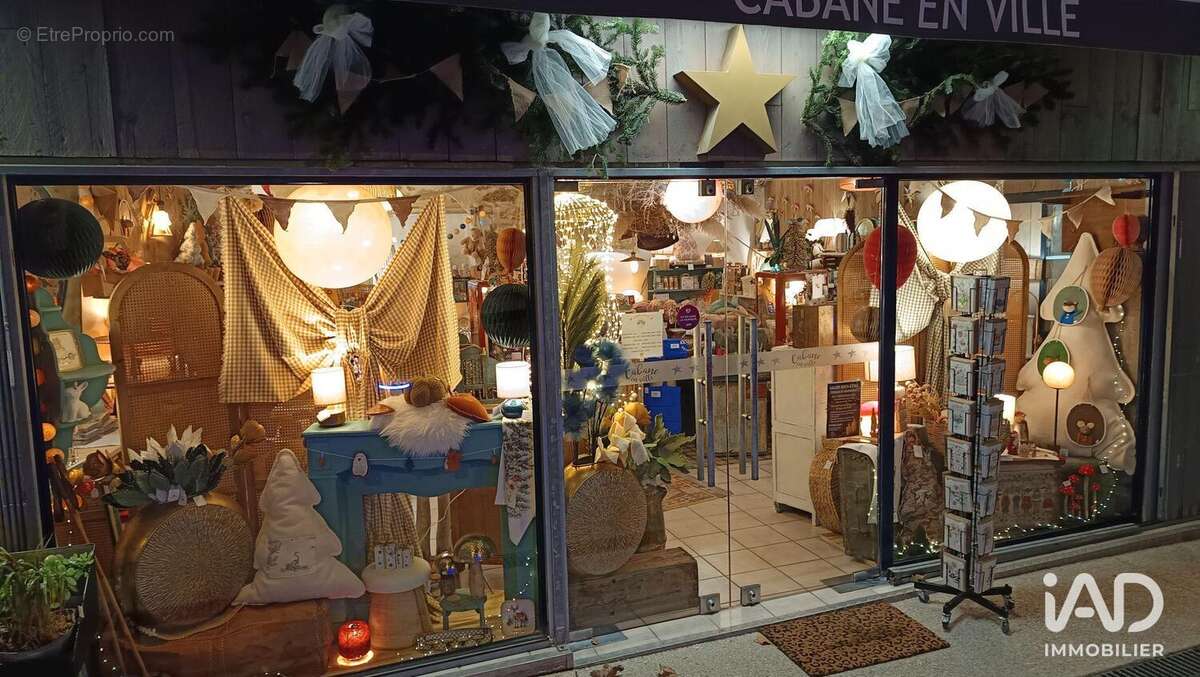 Photo 2 - Commerce à MEZE