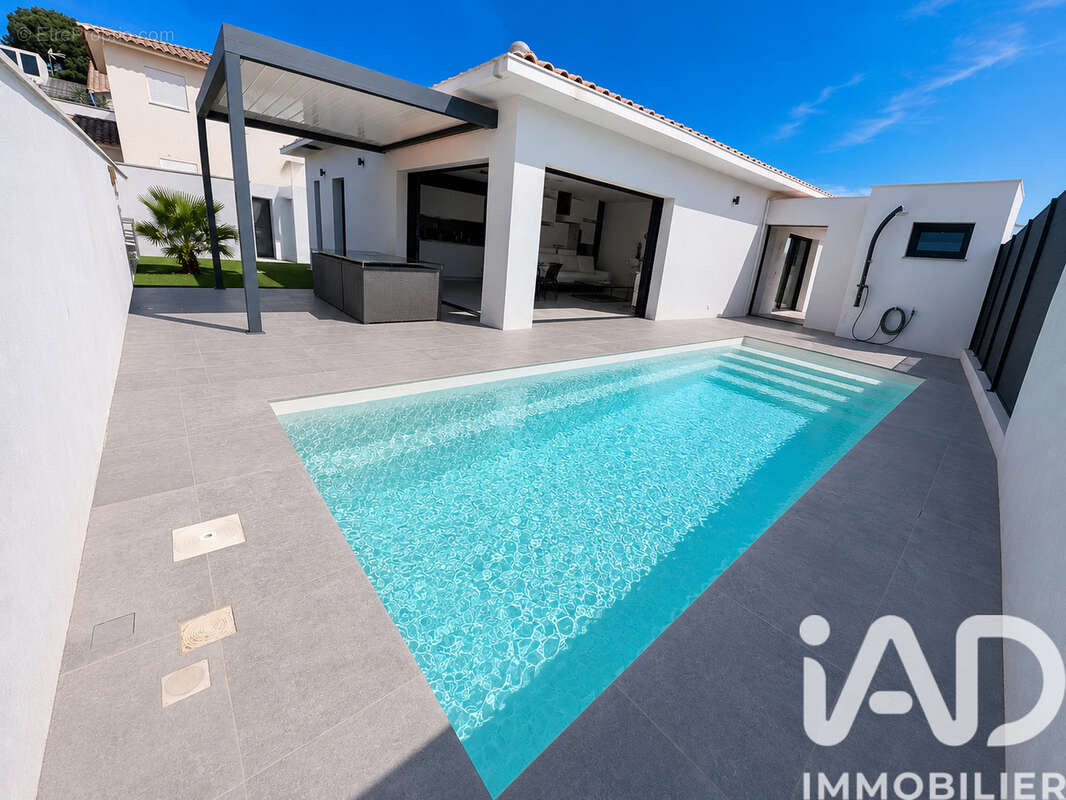 Photo 1 - Maison à SAINT-CYR-SUR-MER