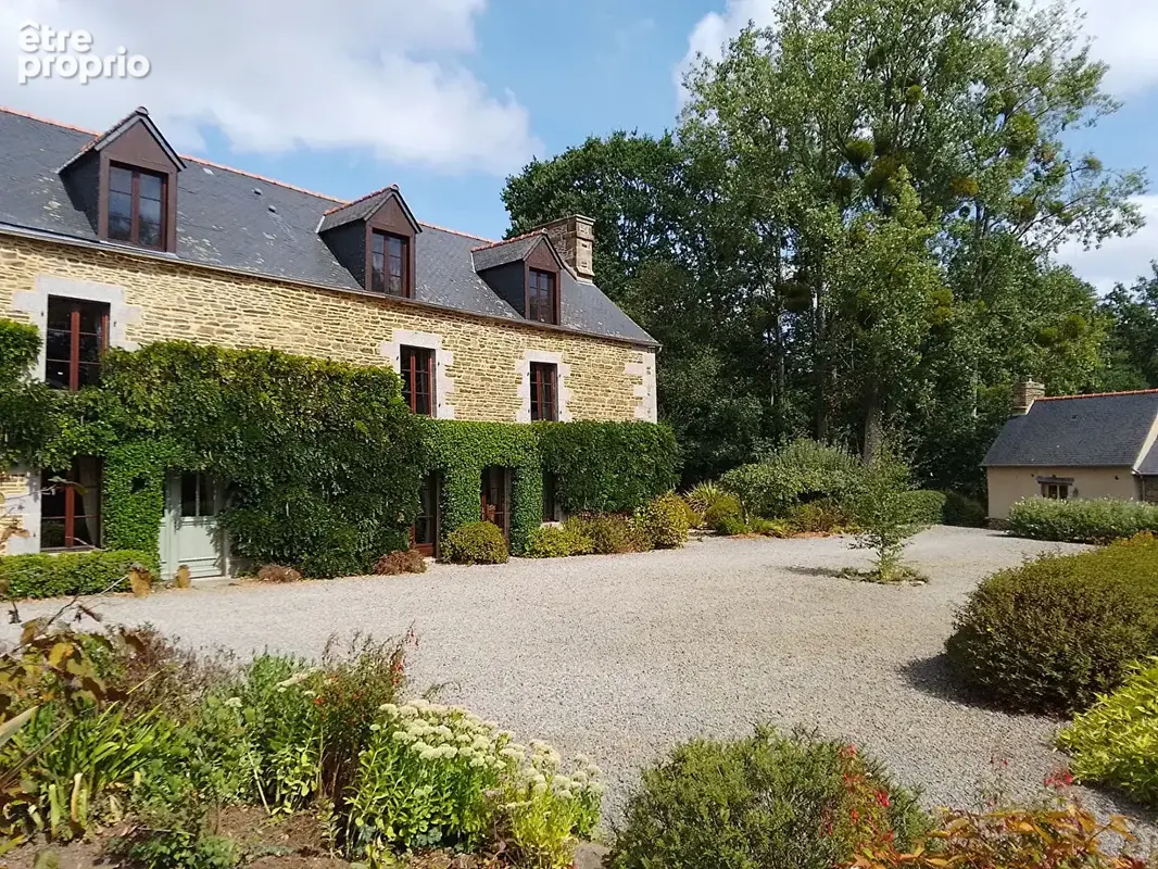 Propriété d'Exception - 20 mns du MONT SAINT MICHEL et 5 mns de la Merveilleuse foret de la VilleCartier - photo 2