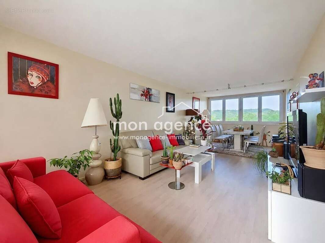 Appartement à SOTTEVILLE-LES-ROUEN