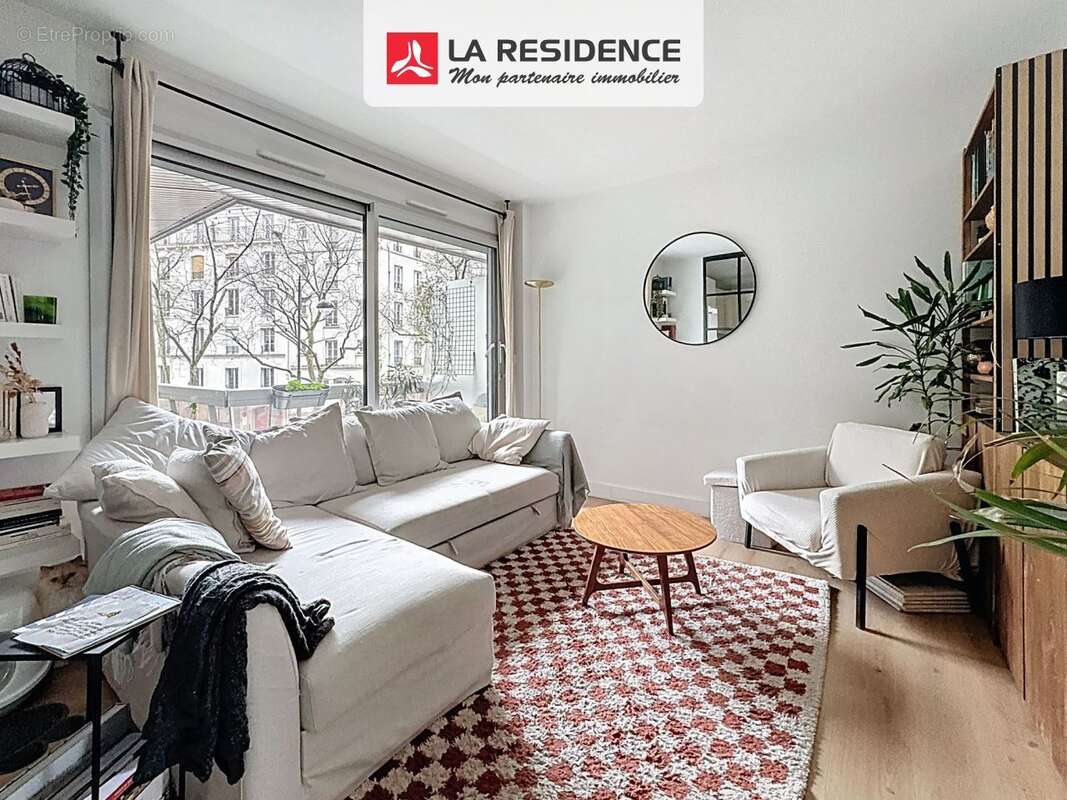 Appartement à PARIS-18E
