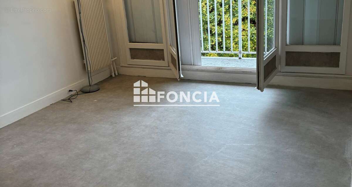 Appartement à LIMEIL-BREVANNES