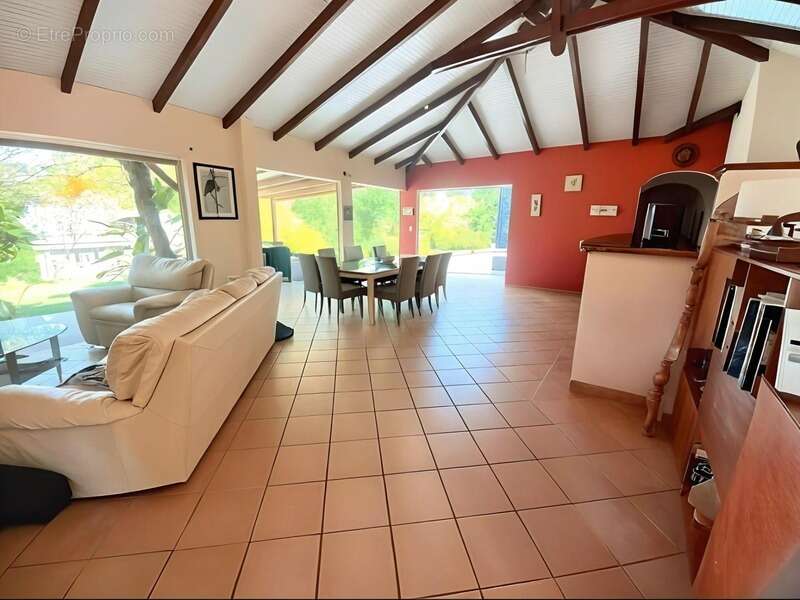 Maison à SAINTE-ANNE