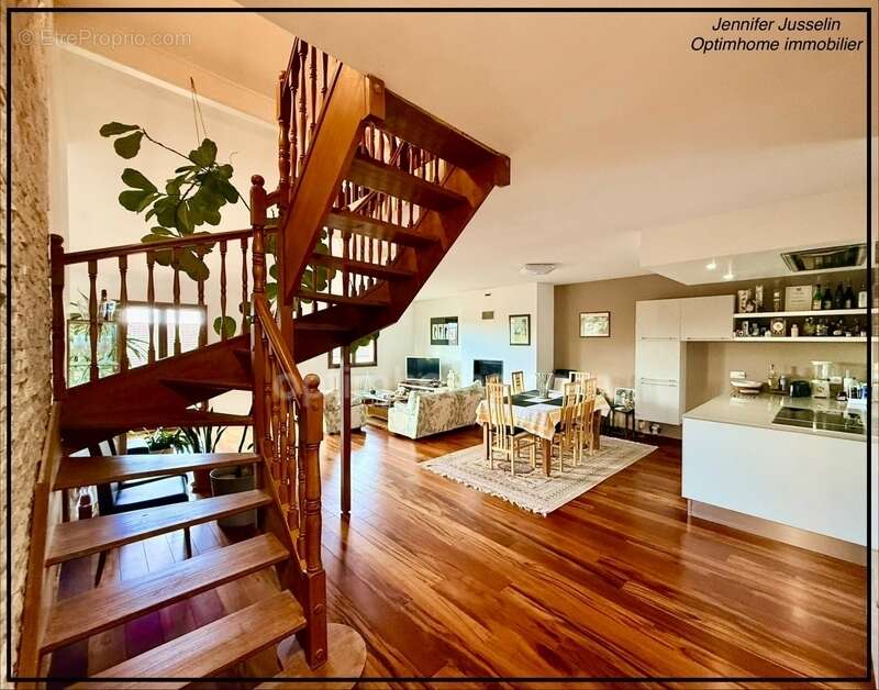 Appartement à PREVESSIN-MOENS