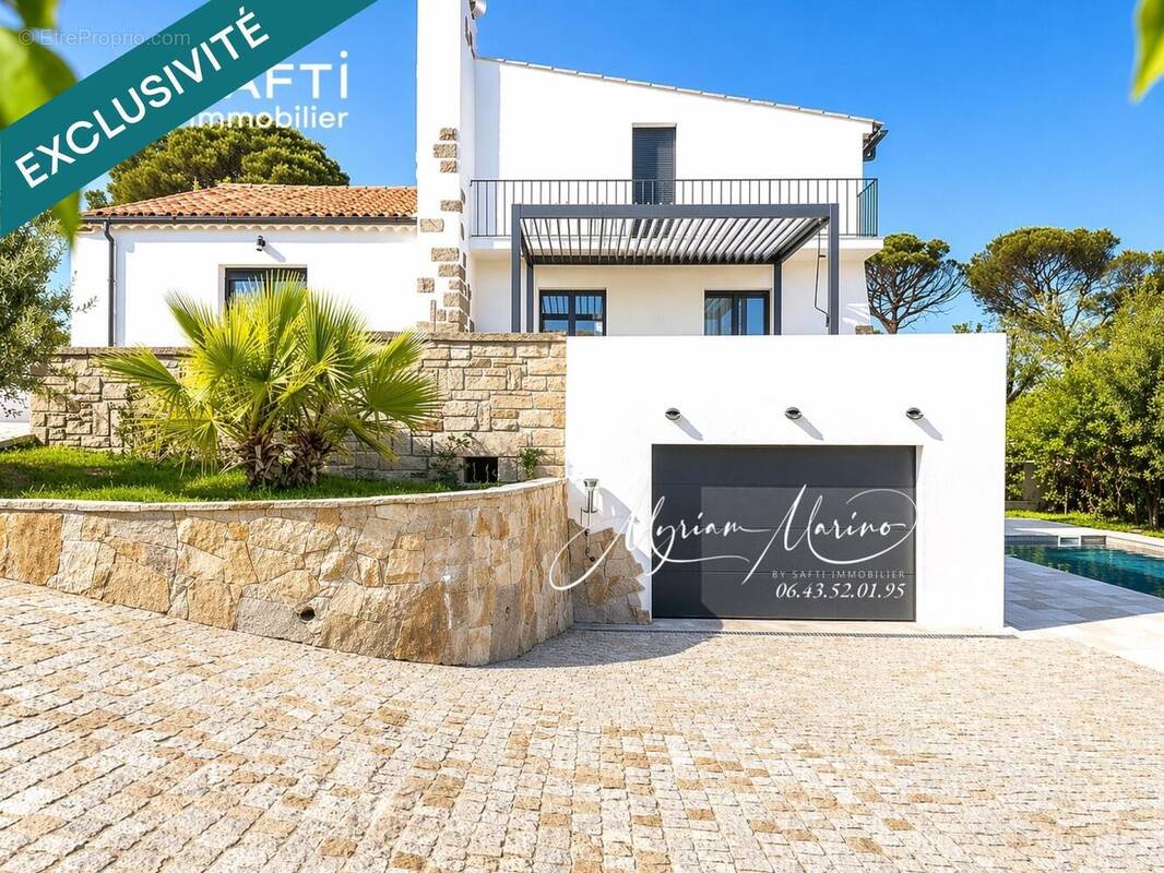 Photo 1 - Maison à FREJUS