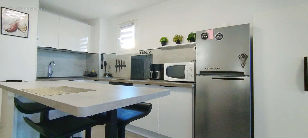 Cap d'Agde - Secteur Le Môle , appartement T2 , rénové , meublé, parking - photo 3