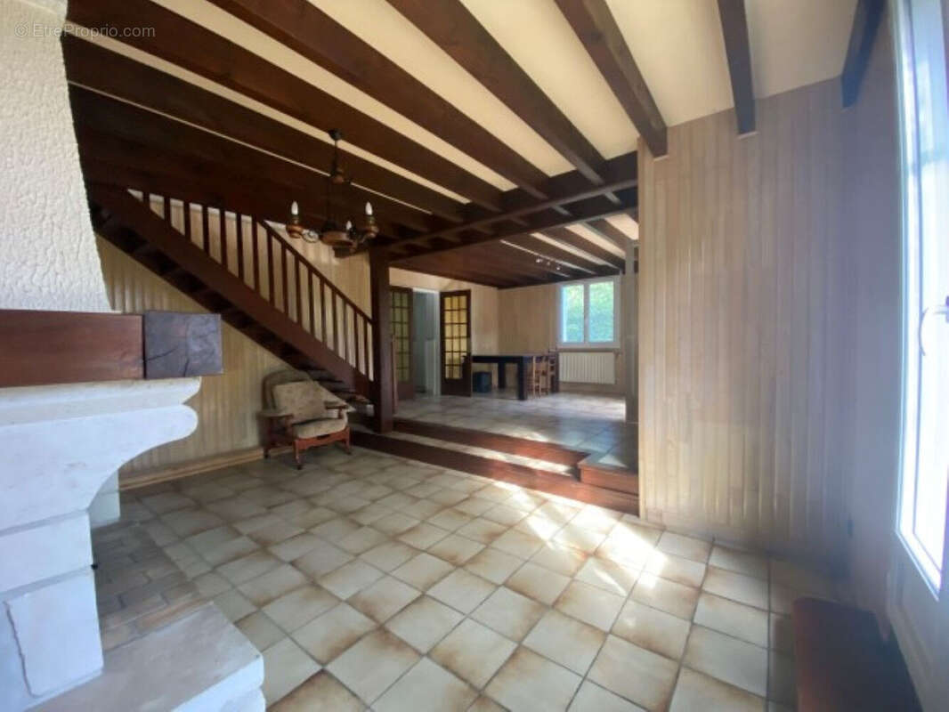 Photo 6 - Maison à SAINT-GEORGES-DE-REX