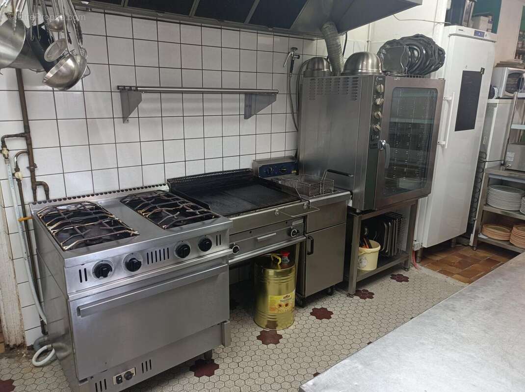 Photo 5 - Commerce à FIRMI