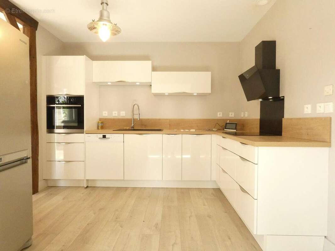 Maison à VIENNE-EN-VAL