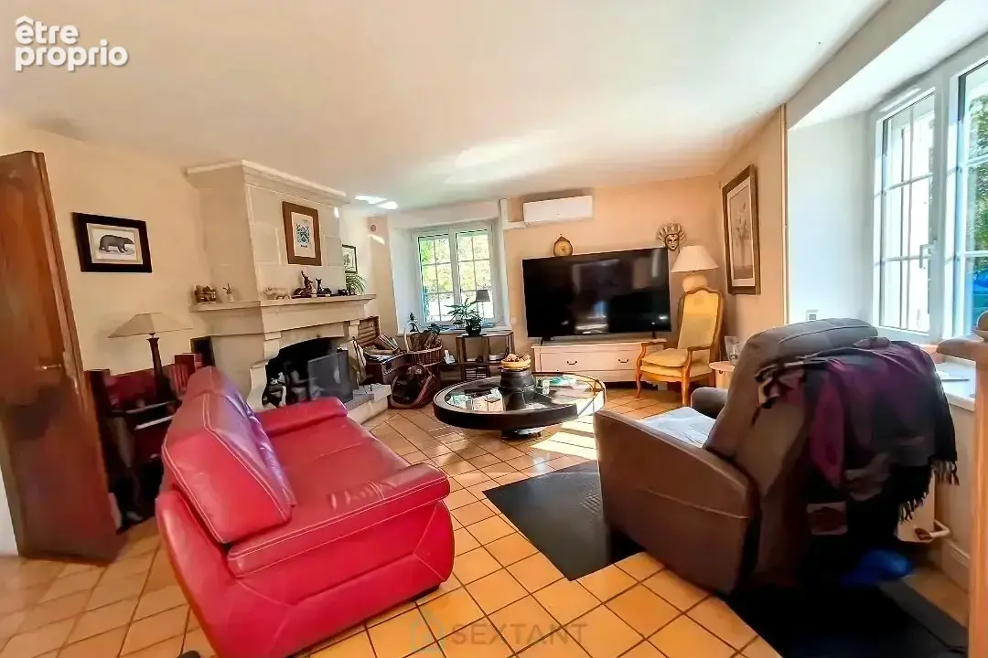 Longere avec piscine sur 1.5 ha clos - photo 16