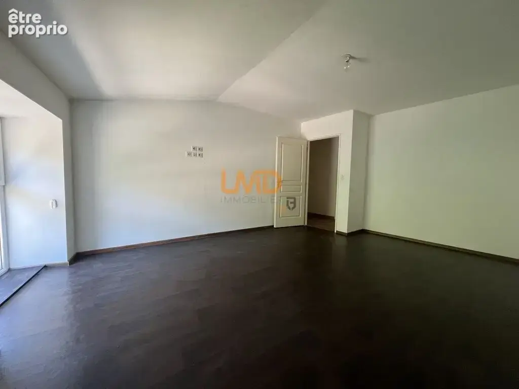 Maison rénovée avec grand garage et terrasse – Antraigues-sur-Vo - photo 11