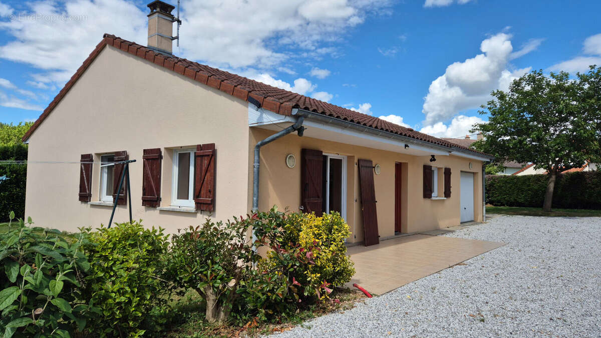 Maison à PARAY-LE-MONIAL