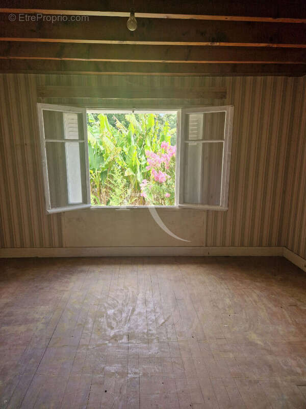 Maison à SAINT-CESAIRE