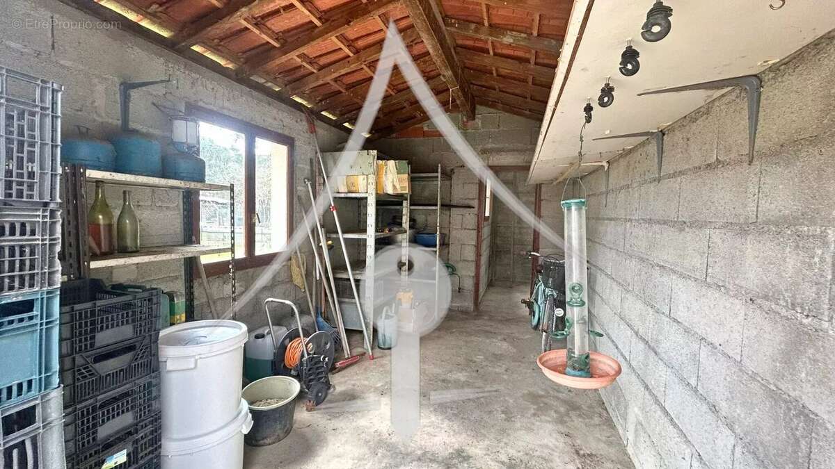 Maison à LAVERNOSE-LACASSE