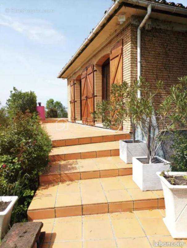 Maison à SAINT-RUSTICE