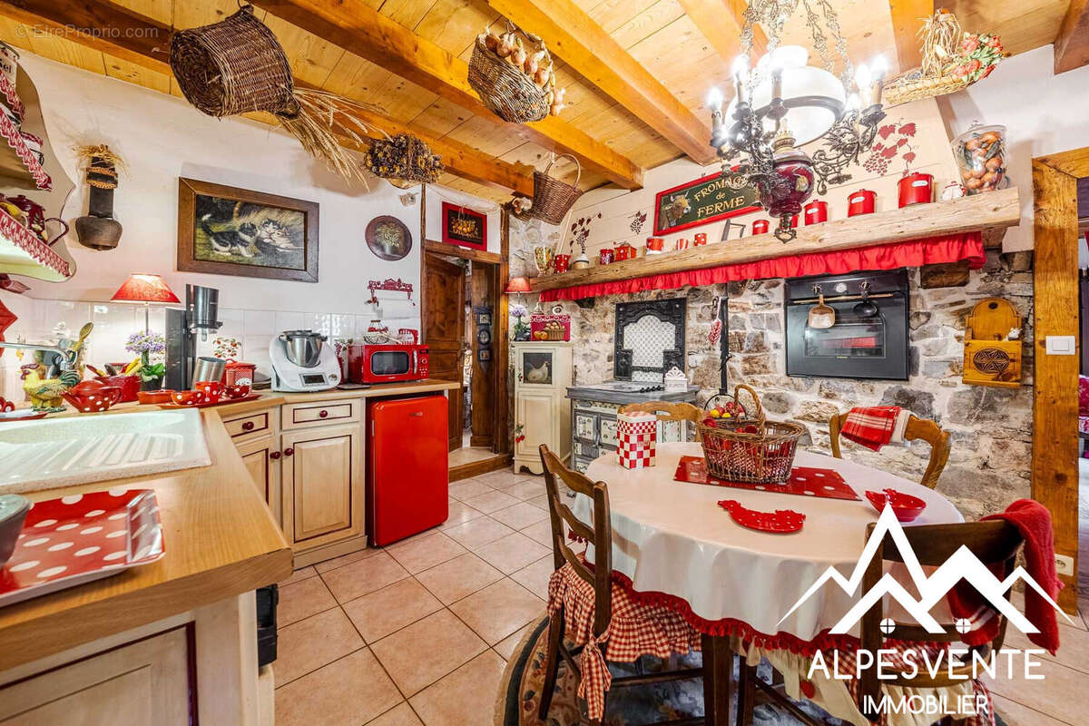 avendre_ferme_seytroux_caractère_alpesvente 
