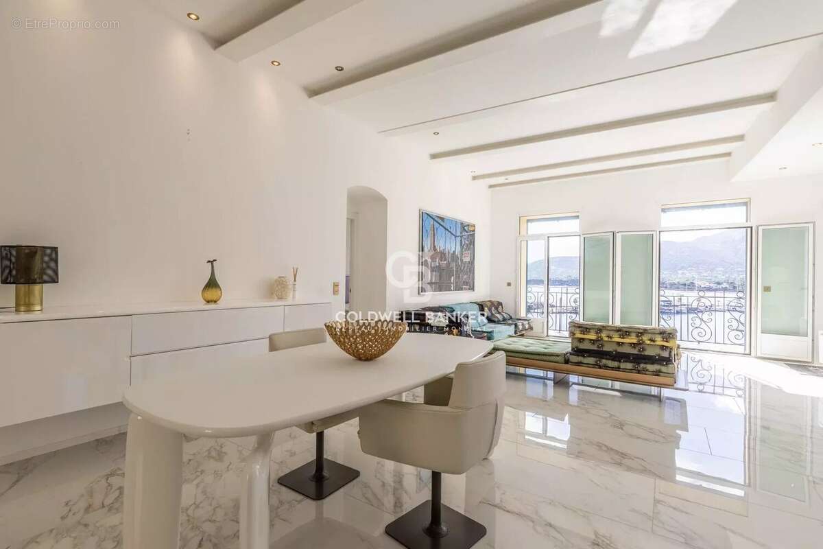 Appartement à CALVI