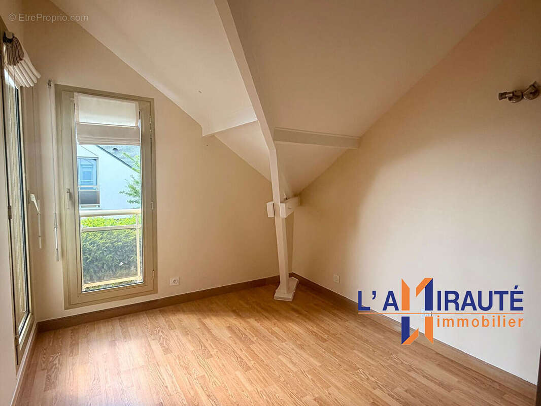 Appartement à MAISONS-LAFFITTE
