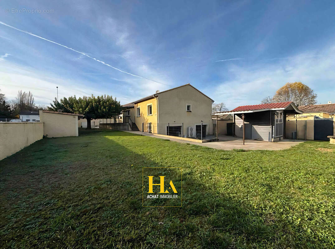 Maison à BOURG-DE-PEAGE