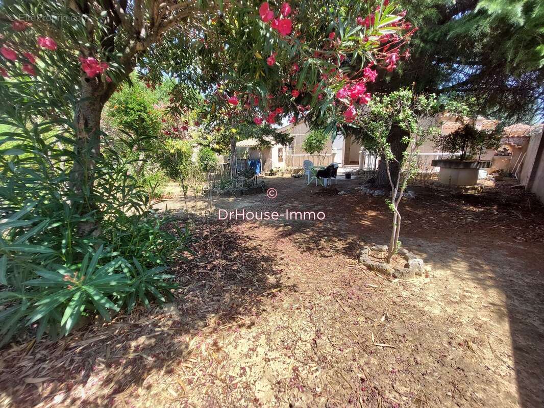 Maison 115 m² à Martigues  - photo 7