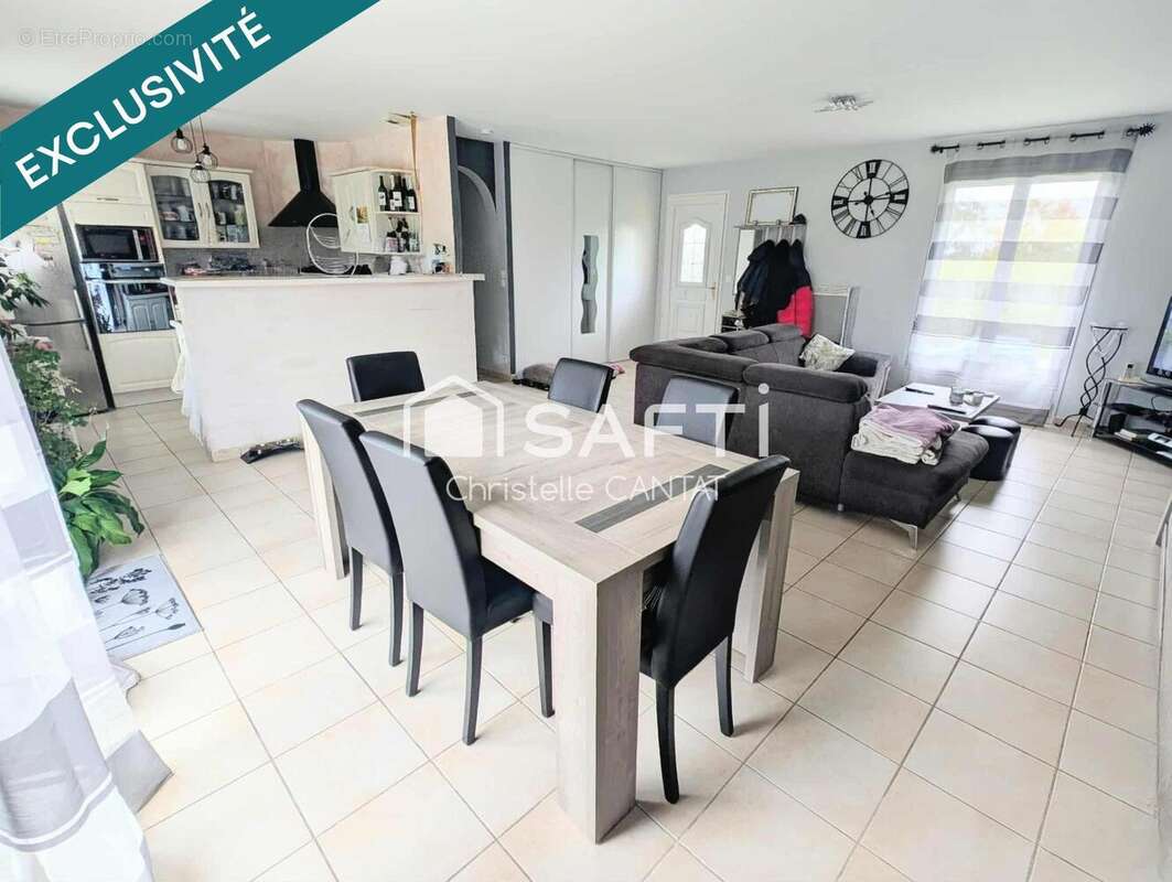 Photo 3 - Maison à DOMERAT