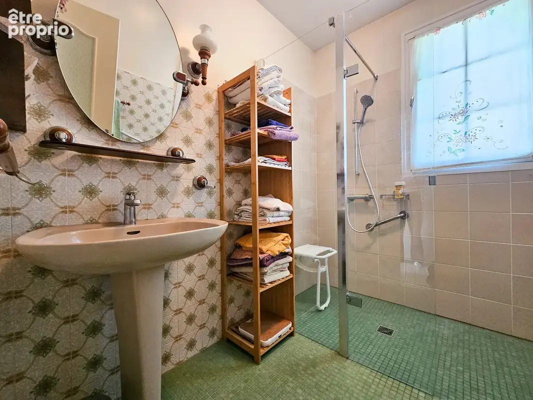 Saint-Philippe-du-Seignal : Maison familiale avec piscine sur parc arboré - photo 17