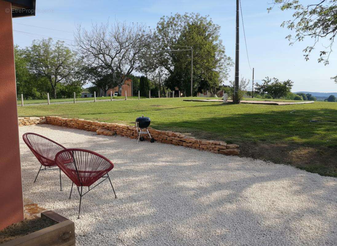 Maison à MARCILLAC-SAINT-QUENTIN