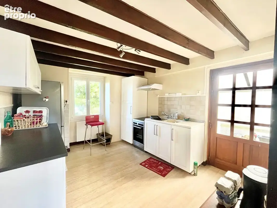 Maison Montillieres Sur Orne 3 pièce(s) 60 m2 - vaste salon séjour - sous-sol complet  - dans le bourg au calme - photo 10