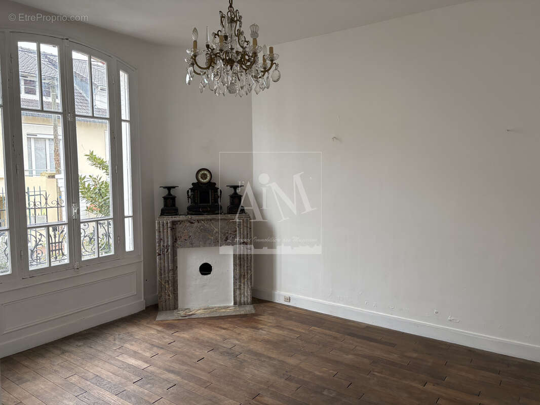 Maison à NANTERRE