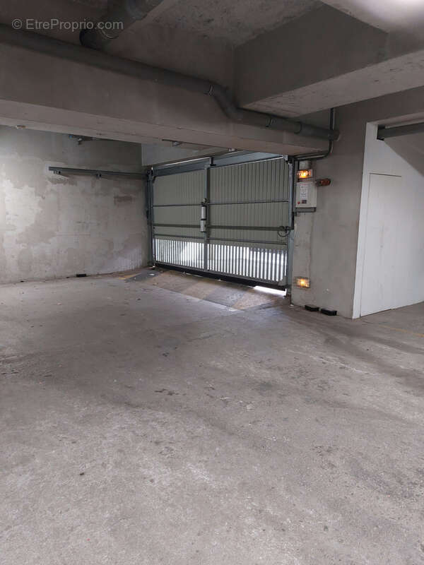 Parking à NICE