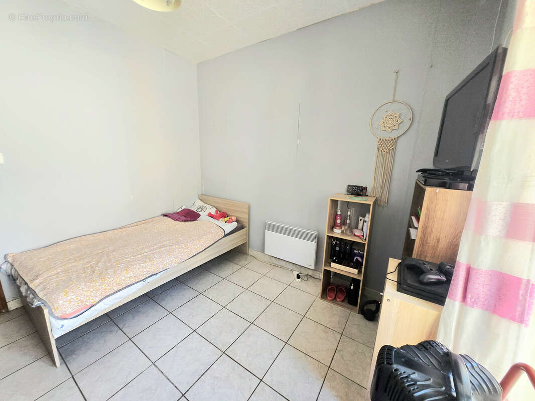 La seyne sur mer - villa en 2 appartements - photo 6
