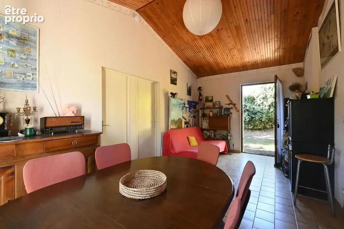Maison à fort potentiel à Sainte-Marie-de-Ré - Les Grenettes - photo 4