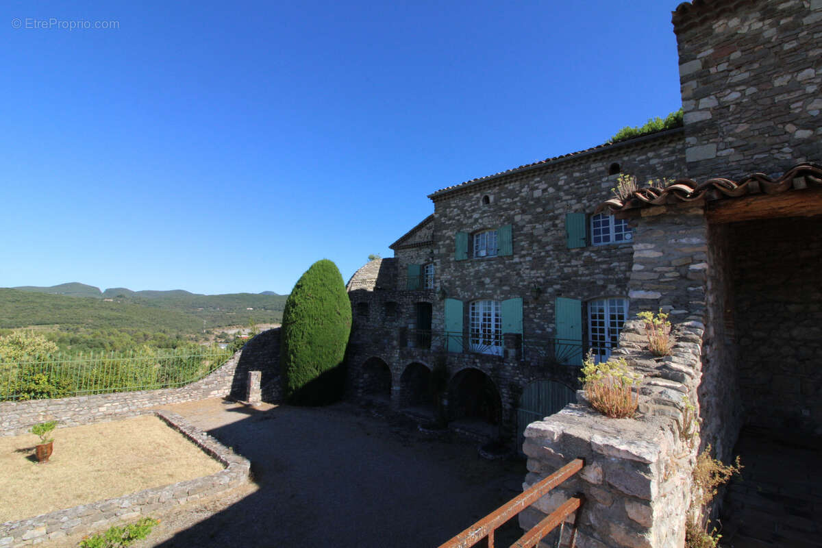 Maison à ROUSSON