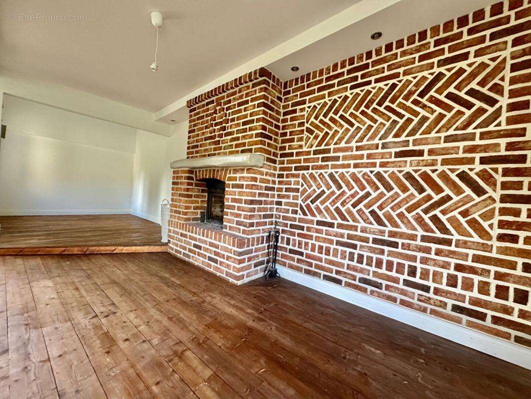 Très belle  Longère  de 129m2 , 3 chambres , grand jardin  GLISY (10mn d'Amiens ) - photo 5