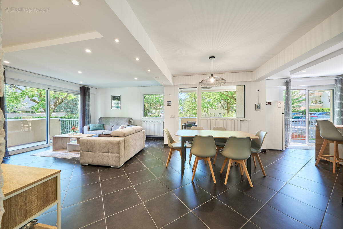 Appartement à ANNECY-LE-VIEUX