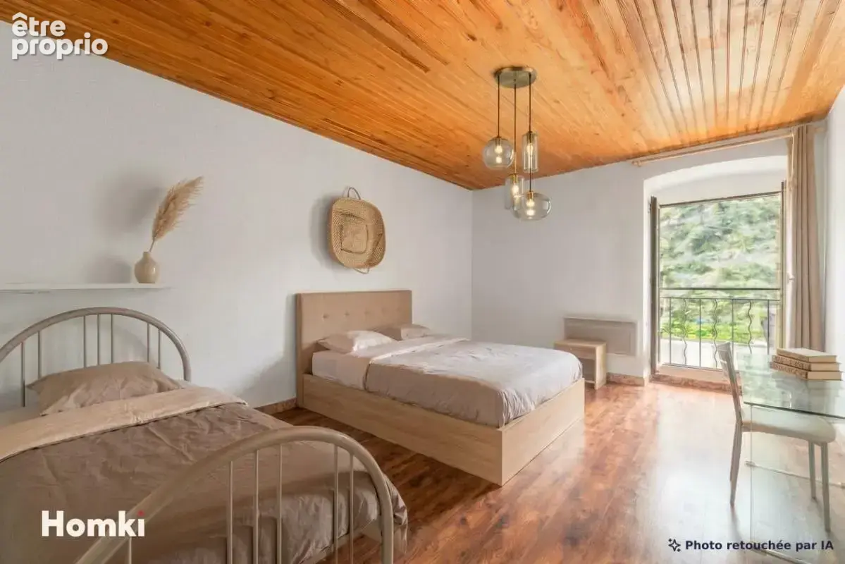 Maison/Villa T7 de 187 m² à Donzère 26290 - photo 4