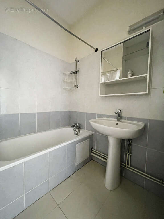 Appartement 46 m² à Froges  - photo 12