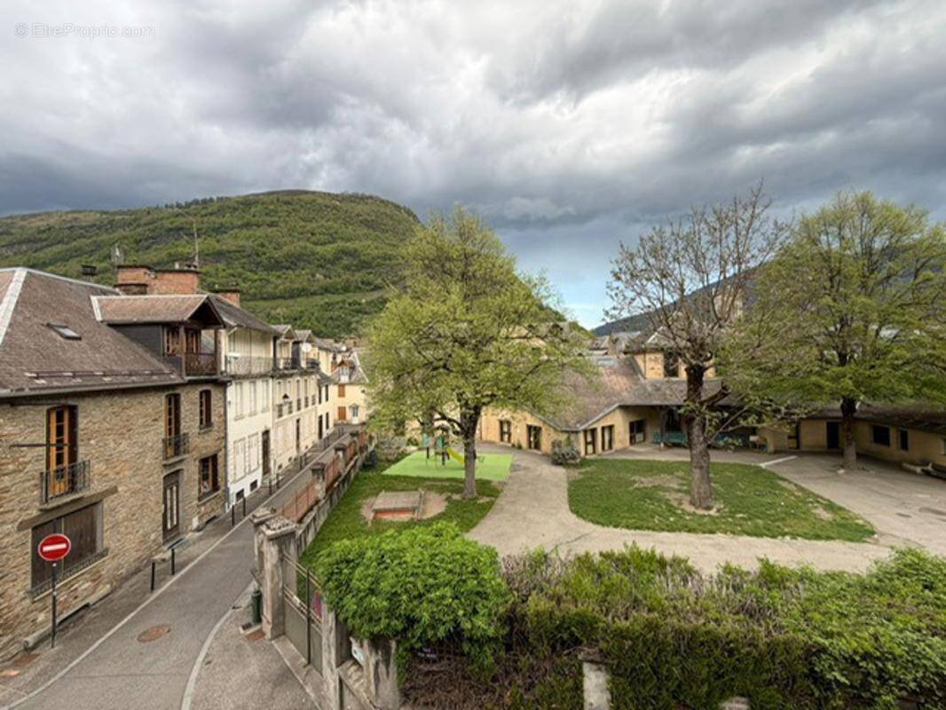 Appartement à BAGNERES-DE-LUCHON