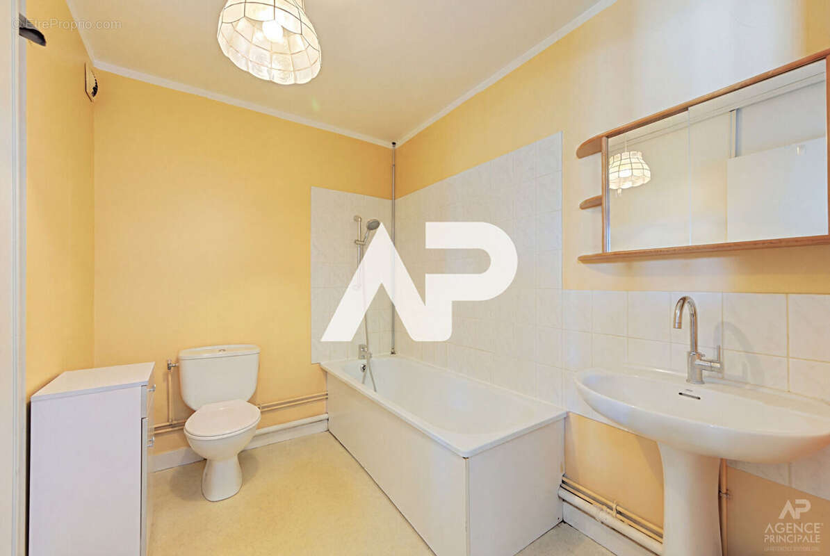 Appartement à RUEIL-MALMAISON