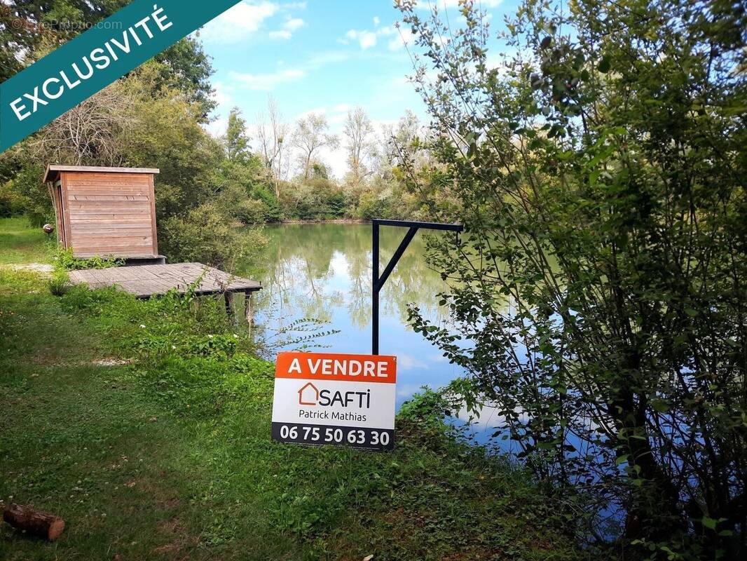 Photo 1 - Terrain à EPINEAU-LES-VOVES