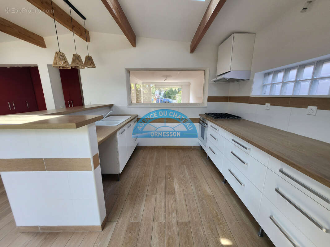 Maison à ORMESSON-SUR-MARNE