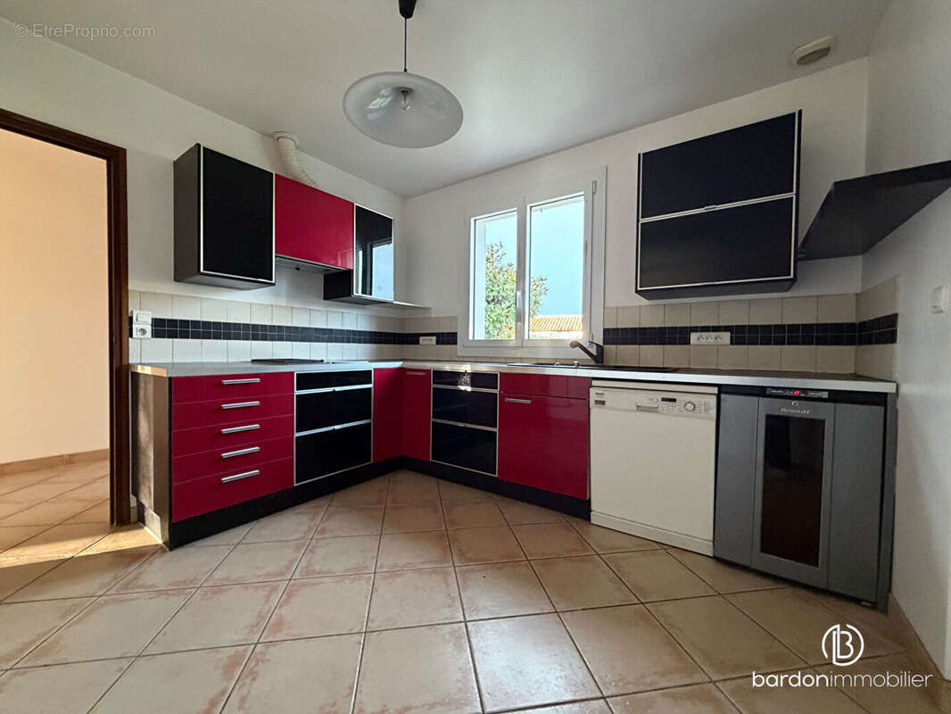 Maison à SAINT-ETIENNE-DE-MER-MORTE