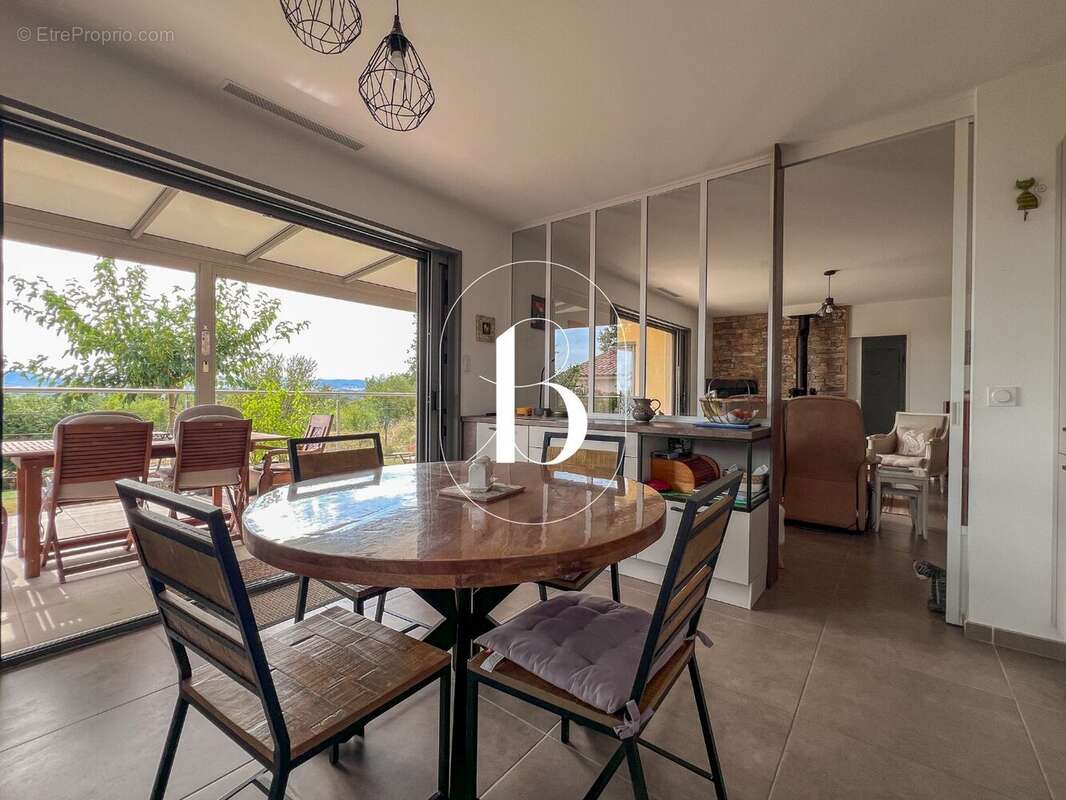 Maison 106 m² à Barjac  - photo 16