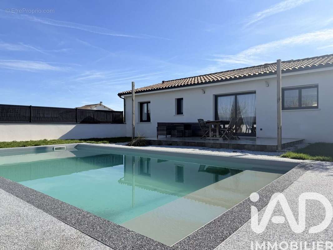 Photo 3 - Maison à BRESSOLS